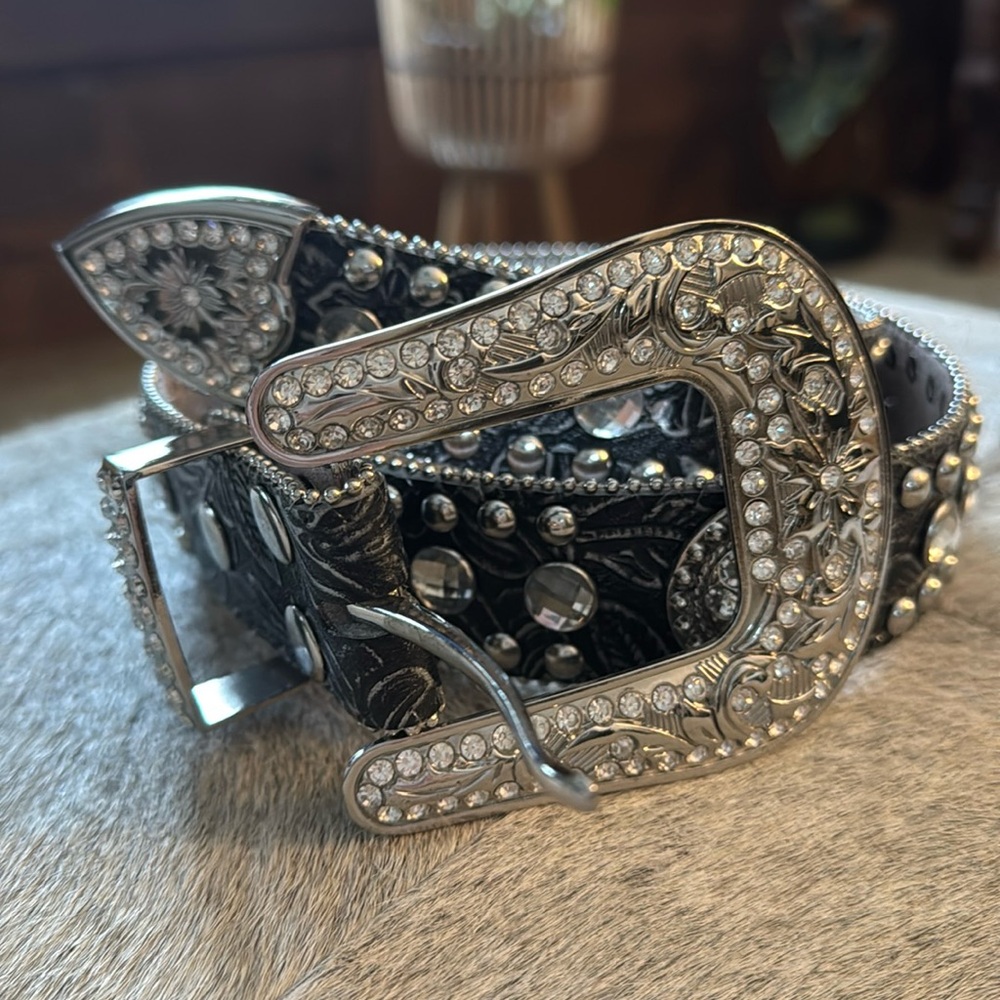 Gorgeous Rhinestone Belt!